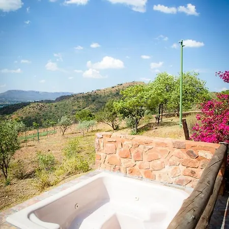 Koraalboom At Benlize Apartment Hartbeespoort Exterior photo